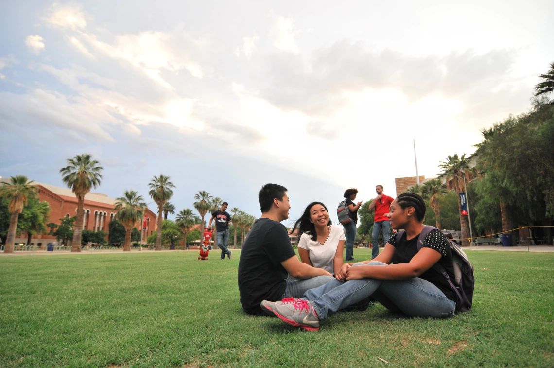 Students staying cool in the summer On The Mall